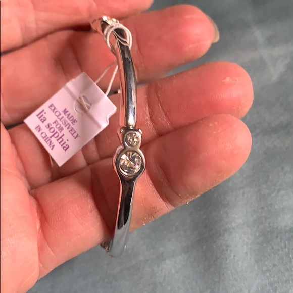 Silver and Rhinestone stretch bracelet - Picture 3 of 6